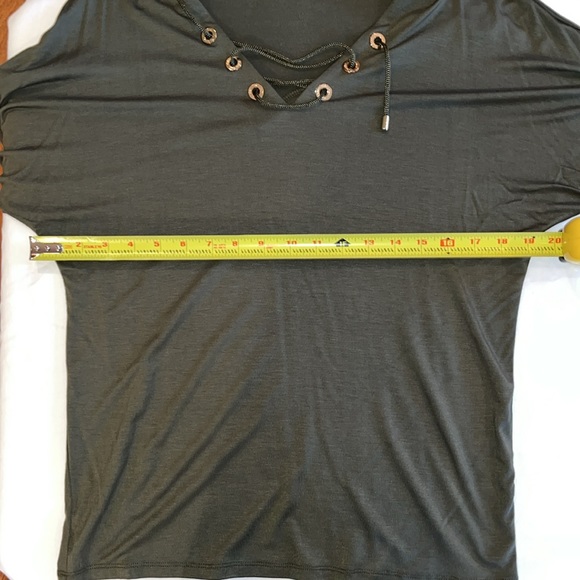 Women’s Calvin Klein green lace up top size XS - Picture 10 of 10